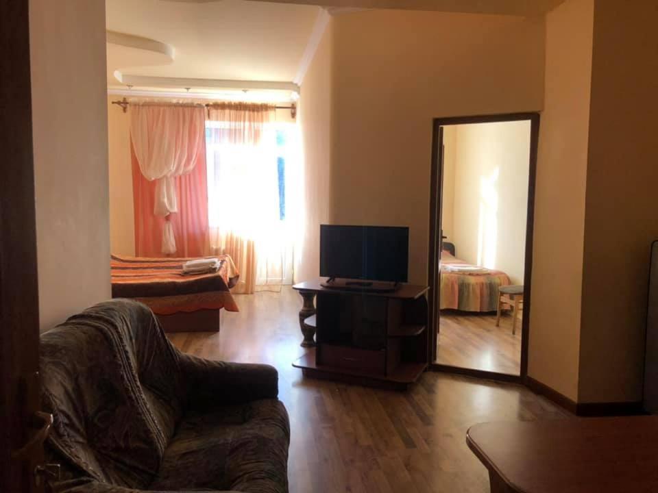 Ripa Hotel ซากาดซอร์ ภายนอก รูปภาพ